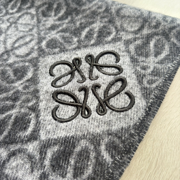 ブランドマフラー着用イメージ